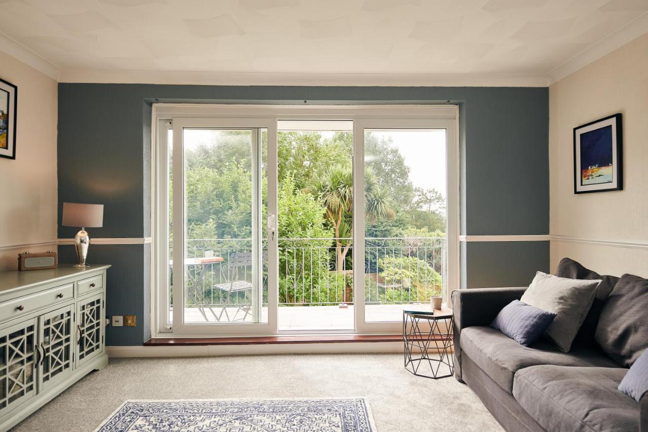 Sea Gem- Beautiful Family Home With Stunning Sea Views & Garden Tenby Exterior foto